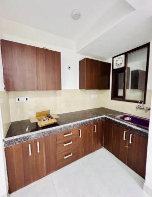 1 BHK + 1 Bath (350 sqft) Builder/Independent Floor for Rent in Chhattarpur Enclave