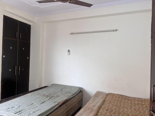 1 BHK + 1 Bath (450 sqft) Apartment/Flat for Rent in Yadav Niwas, Sultanpur