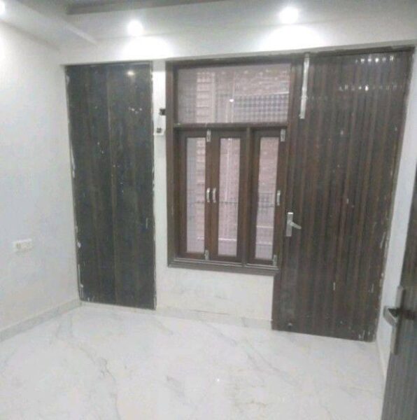 1 BHK + 1 Bath (500 sqft) Builder/Independent Floor for Rent in Mehrauli, South Delhi