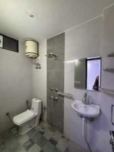 1 BHK + 1 Bath (550 sqft) Apartment/Flat for Rent in Sai Complex, Chhattarpur