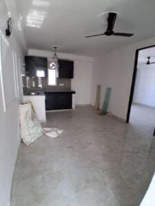 1 BHK + 1 Bath (650 sqft) Builder/Independent Floor for Rent in Hargovind Enclave, Chhattarpur