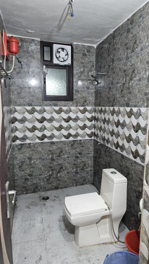 2 BHK + 2 Baths (1,200 sqft) Apartment/Flat for Rent in Hill View Apartment, Mehrauli