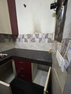 2 BHK + 2 Baths (630 sqft) Builder/Independent Floor for Rent in Builder Floor Chhattarpur, South Delhi