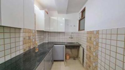 2 BHK + 2 Baths (700 sqft) Builder/Independent Floor for Rent in Builder Floor Chhattarpur, South Delhi