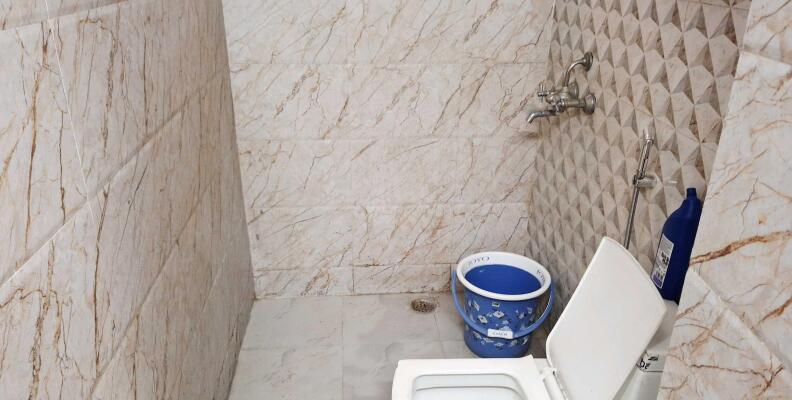 2 BHK + 2 Baths (900 sqft) Builder/Independent Floor for Rent in Paryavaran Apartment Mehrauli