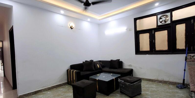 2 BHK + 2 Baths (900 sqft) Builder/Independent Floor for Rent in Paryavaran Apartment Mehrauli