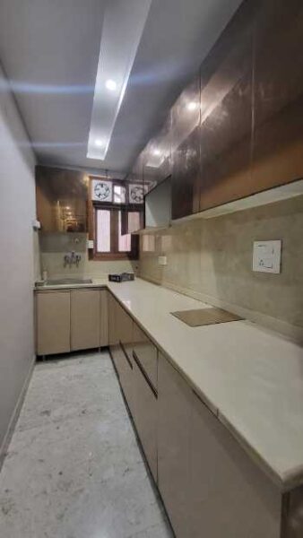 2 BHK + 2 Baths (900 sqft) Builder/Independent Floor for Rent in Builder Floor Chhattarpur, South Delhi