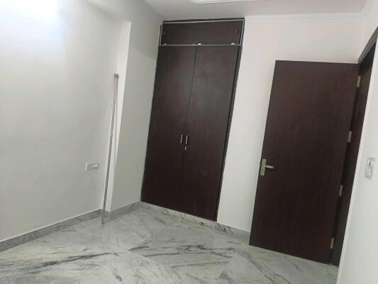 2 BHK + 2 Baths (900 sqft) Builder/Independent Floor for Rent in Builder Floor Chhattarpur, South Delhi