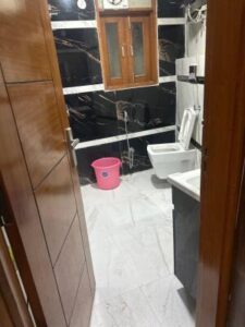 3 BHK + 2 Baths (1,050 sqft) Apartment/Flat for Rent in Veer Apartment, Mehrauli
