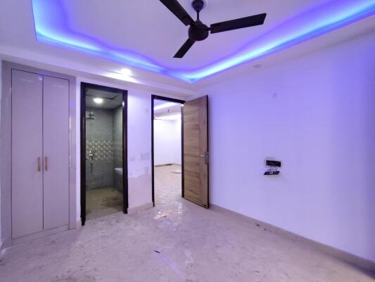 3 BHK + 3 Baths (1,350 sqft) Builder/Independent Floor for Rent in Builder Floor Chhattarpur, South Delhi