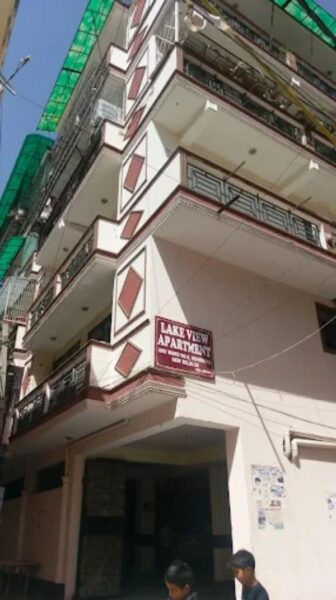 2 BHK + 1 Bath (850 sqft) Apartment/Flat for Rent in Lake View Apartment, Mehrauli