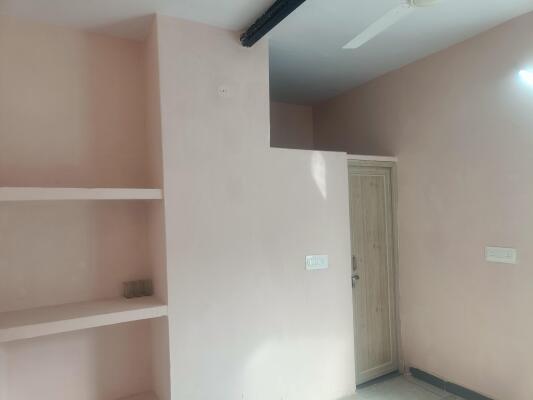 1 RK + 1 Bath (200 sqft) Studio Apartment for Rent in Tawar House, Mehrauli