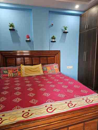 1 BHK + 1 Bath (4,842 sqft) Builder/Independent Floor for Rent in Independent Floor Chhatarpur Extension, South Delhi