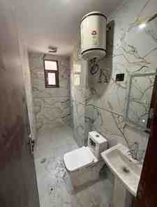 1 BHK + 1 Bath (450 sqft) Builder/Independent Floor for Rent in Rajpur Khurd Extension, South Delhi