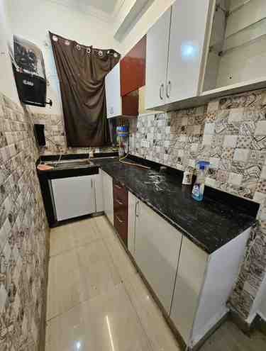 1 BHK + 1 Bath (650 sqft) Builder/Independent Floor for Rent in Independent Floor Chhatarpur Extension, South Delhi