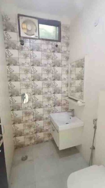 1 BHK + 2 Baths (1,000 sqft) Builder/Independent Floor for Rent in Malviya Nagar