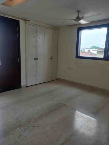 1 RK + 1 Bath (350 sqft) Studio Apartment for Rent in M Block, Saket
