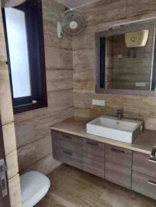 1 RK + 1 Bath (350 sqft) Studio Apartment for Rent in M Block, Saket