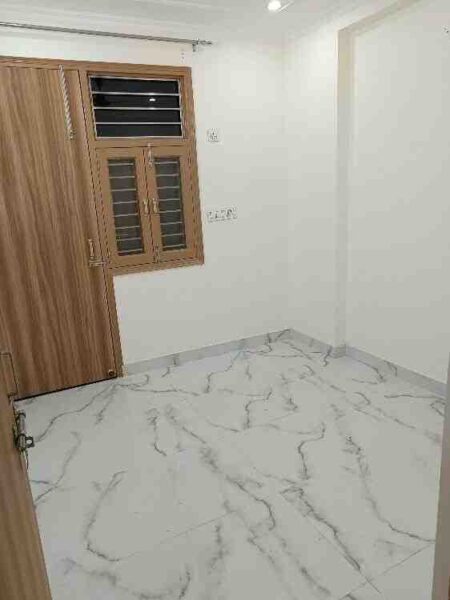 2 BHK + 1 Bath (600 sqft) Builder/Independent Floor for Rent in Chhattarpur Extension