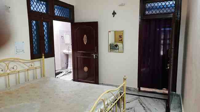 2 BHK + 1 Bath (750 sqft) Builder/Independent Floor for Rent in Independent Floor Maidan Garhi, South Delhi