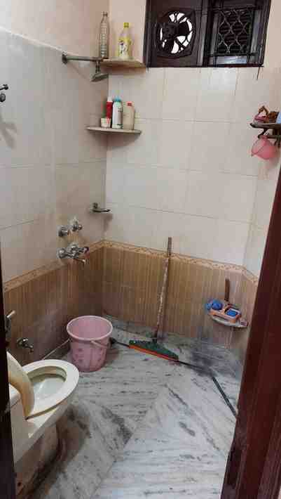 2 BHK Independent Floor for Rent in Maidan Garhi, South Delhi