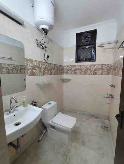 2 BHK Independent Floor for Rent in Malviya Nagar, South Delhi