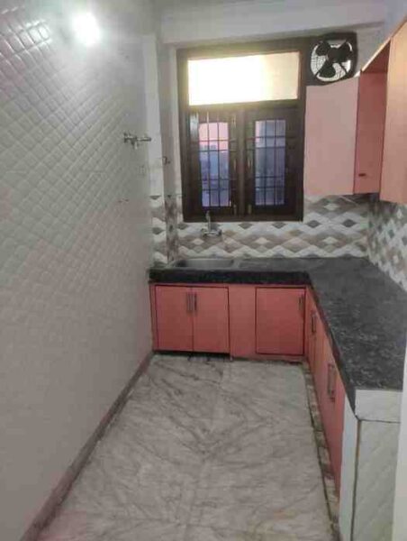 2 BHK + 2 Baths (825 sqft) Builder/Independent Floor for Rent in Independent Floor Chhatarpur Extension, South Delhi