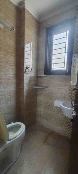 2 BHK + 2 Baths (900 sqft) Builder/Independent Floor for Rent in Independent Floor Malviya Nagar, South Delhi