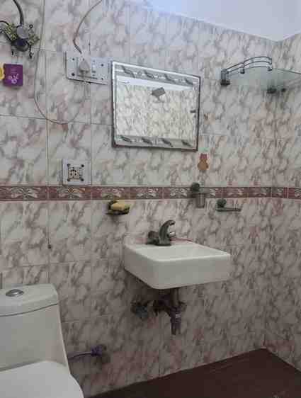 2 BHK + 2 Baths (900 sqft) Builder/Independent Floor for Rent in Independent Floor Malviya Nagar, South Delhi