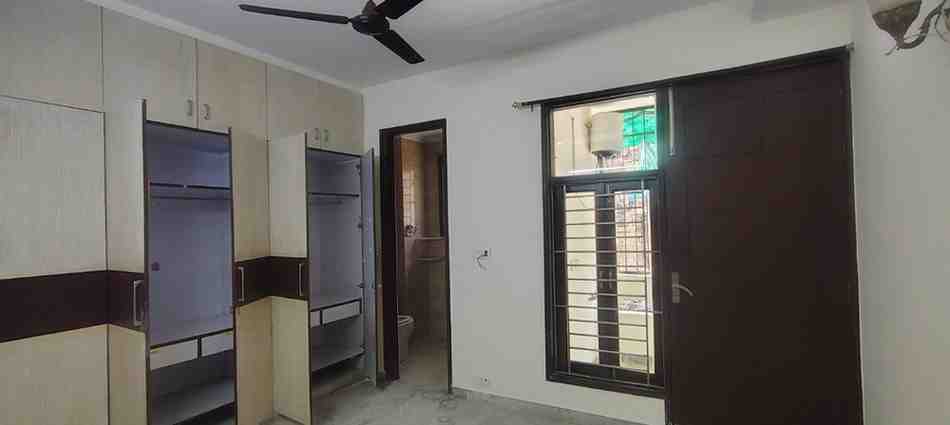 2 BHK Independent Floor for Rent in Malviya Nagar, South Delhi