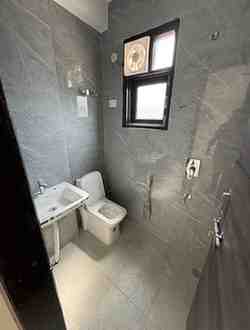 2 BHK + 2 Baths (1,800 sqft) Builder/Independent Floor for Rent in Rajpur Khurd Extension, South Delhi