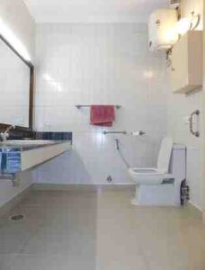 2 BHK + 2 Baths (2,000 sqft) Apartment/Flat for Rent in Safdarjung Enclave, South Delhi