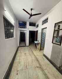 2 BHK + 2 Baths (900 sqft) Builder/Independent Floor for Rent in Vinoba Puri, South Delhi