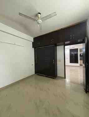 2 BHK + 2 Baths (950 sqft) Apartment/Flat for Rent in Chhattarpur, South Delhi