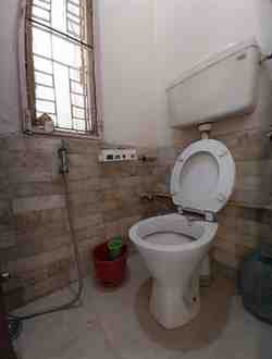 2 BHK + 2 Baths (1,000 sqft) Apartment/Flat for Rent in D.D.A. Flats Munirka Munirka