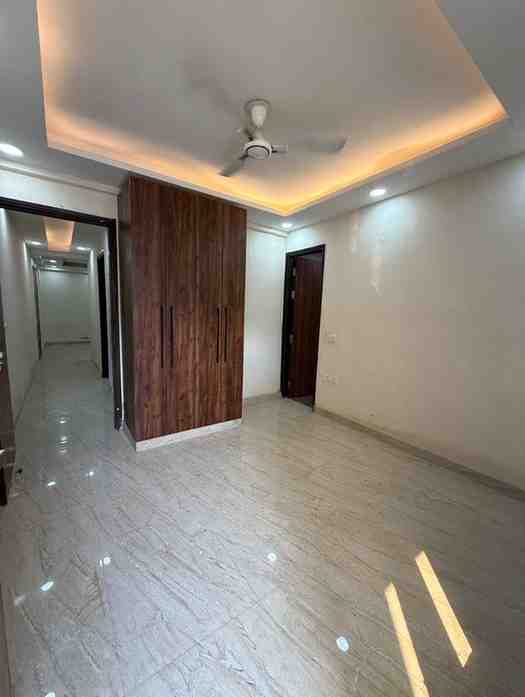 2 BHK Flat for Rent in Rajpur Khurd, South Delhi