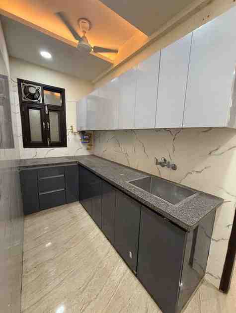2 BHK Flat for Rent in Rajpur Khurd, South Delhi