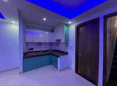 2 BHK + 2 Baths (600 sqft) Apartment/Flat for Rent in Molarband Extension, South Delhi