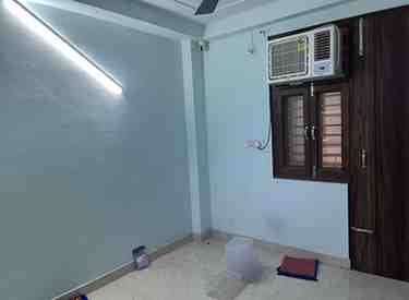 2 BHK + 2 Baths (600 sqft) Apartment/Flat for Rent in Molarband Extension, South Delhi