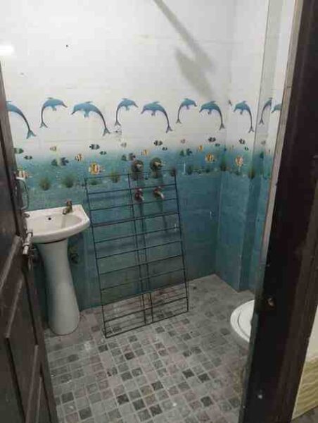 2 BHK + 2 Baths (800 sqft) Apartment/Flat for Rent in Independent Floor Rajpur Khurd, South Delhi