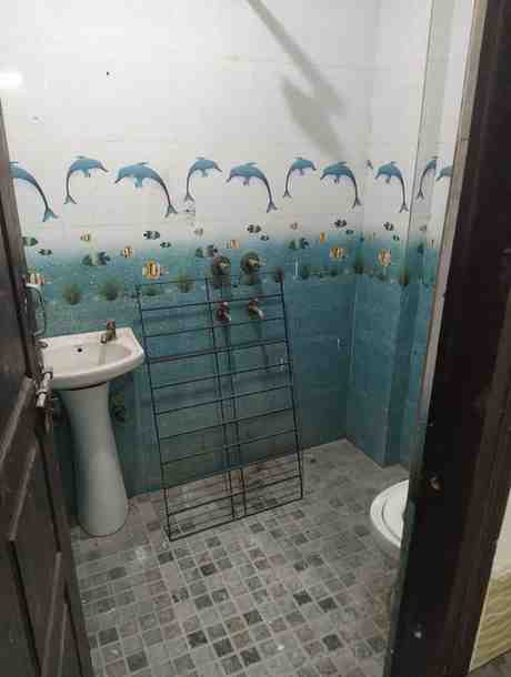 2 BHK Flat for Rent in Rajpur Khurd, South Delhi