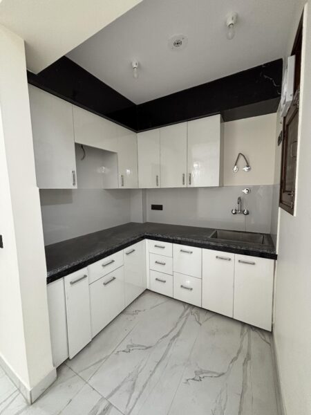 3 BHK + 2 Baths (900 sqft) Builder/Independent Floor for Rent in Konark Heights, Rajpur Extension