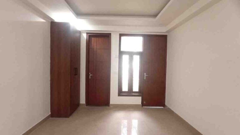 3 BHK + 2 Baths (1,550 sqft) Builder/Independent Floor for Rent in Paryavaran Complex Floors Saket District Centre, South Delhi