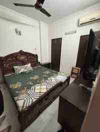 3 BHK + 2 Baths (1,350 sqft) Apartment/Flat for Rent in Saket
