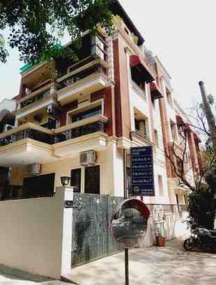 3 BHK + 3 Baths (2,700 sqft) Builder/Independent Floor for Rent in Independent Floor Adchini, South Delhi