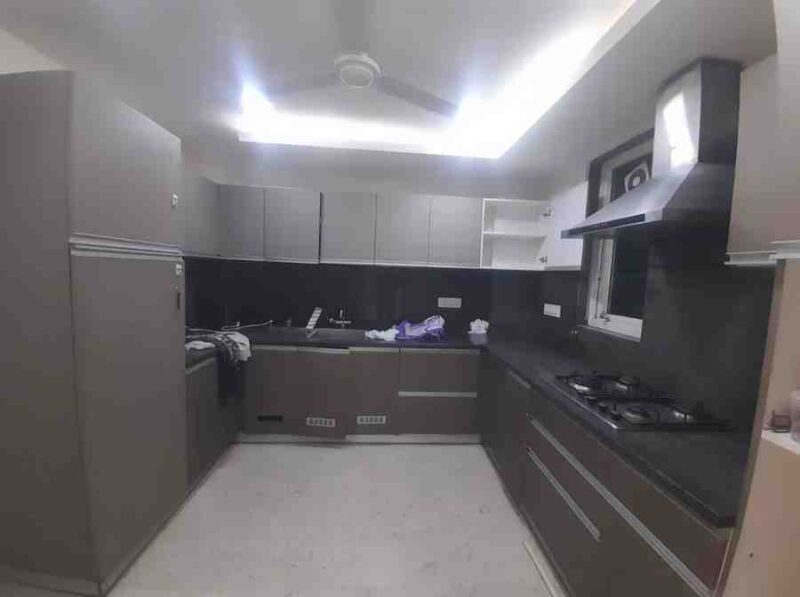 3 BHK + 3 Baths (2,260 sqft) Builder/Independent Floor for Rent in RWA Apartment Adchini, South Delhi