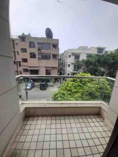 3 BHK + 3 Baths (2,255 sqft) Builder/Independent Floor for Rent in RWA Apartment Adchini, South Delhi