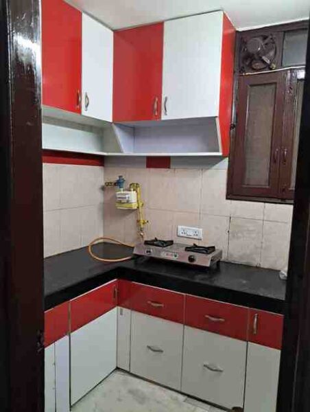 3 BHK + 3 Baths (1,200 sqft) Builder/Independent Floor for Rent in Independent Floor Saket District Centre, South Delhi