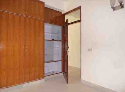 3 BHK + 3 Baths (1,800 sqft) Apartment/Flat for Rent in Vasant Vihar