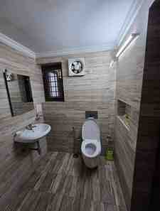 3 BHK + 3 Baths (2,200 sqft) Apartment/Flat for Rent in Pocket 2, Sector C, Vasant Kunj